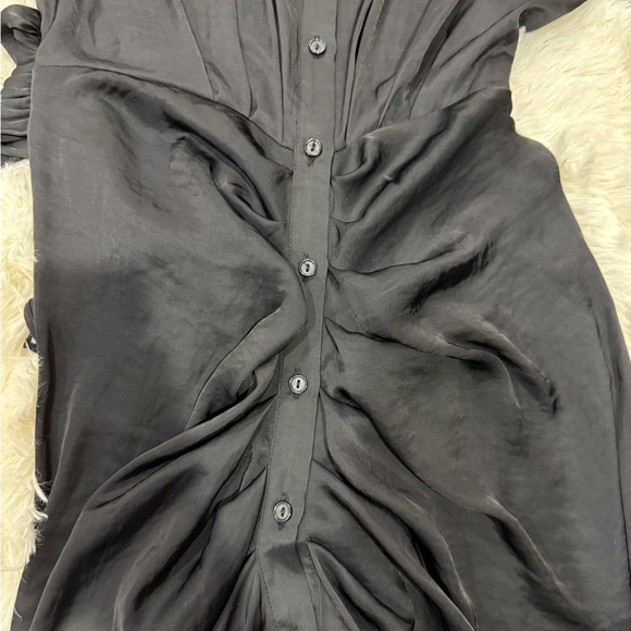 Steve Madden Black Satin Long Short-Sleeve Dress - Picture 2 of 7